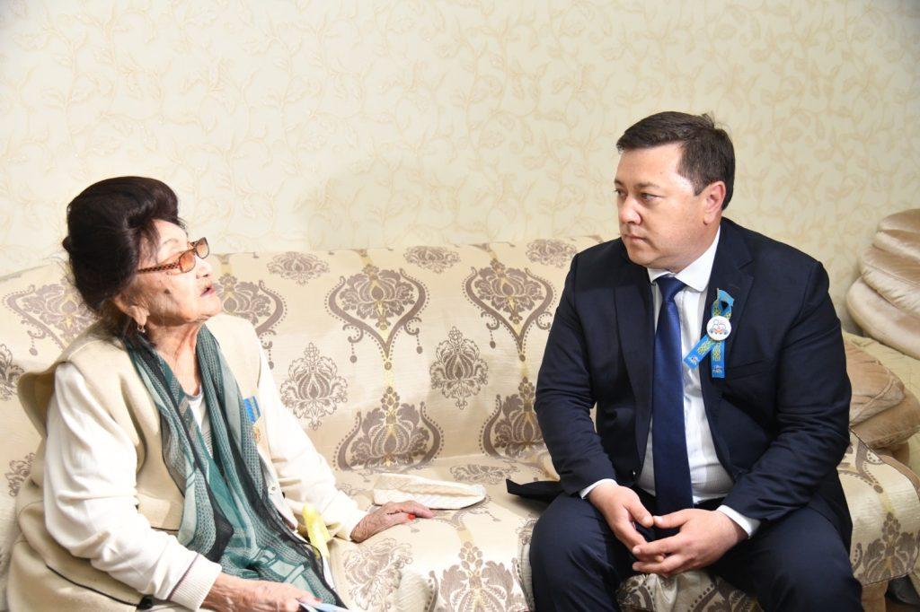 Тыл ардагерлеріне құрмет 3 4d180e74 8014 4e57 8957 d829dce4c666