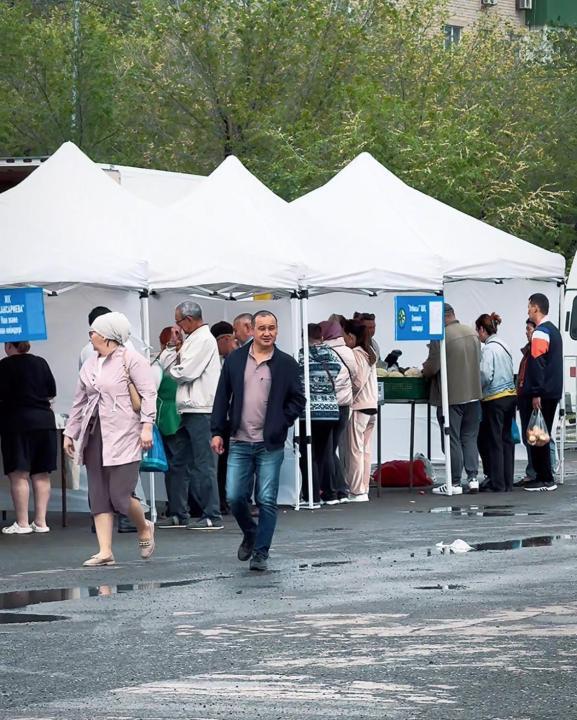 Атырауда ауыл шаруашылығы өнімдерінің жәрмеңкесі өтіп жатыр 3 img 1078