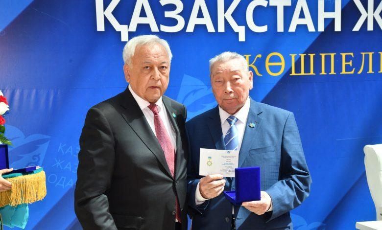 Атыраулық қаламгерлерге “Қазақстанның Құрметті жазушысы” атағы берілді 1 nnn