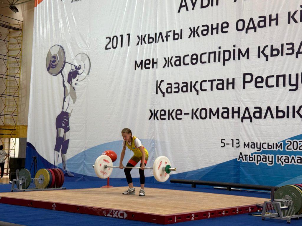 Атырауда ауыр атлетикадан жасөспірімдер чемпионаты салтанатты жағдайда ашылды 2 f9e9bb8b 7a42 457a 9acc 89981c04e390