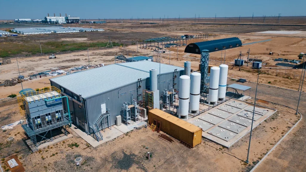 Сұйытылған газ өндірісі: Атыраудағы жаңа кәсіпорын өңірлік дамуға үлес қосады 2 tennnn
