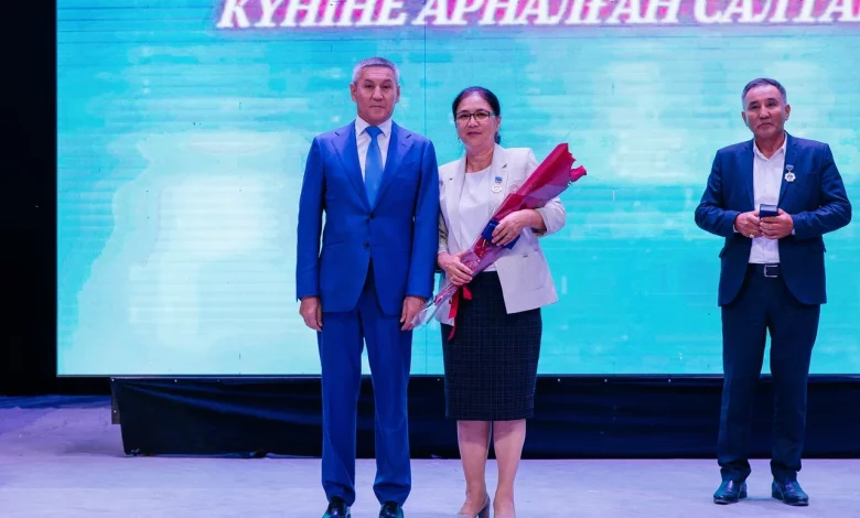 ҚР Премьер-Министрі Олжас Бектенов атыраулық балықшыларды құттықтады 1 balyq bektenov