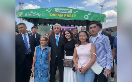 Президент алматылықтармен Көктөбеде жүздесті 1 img 0158