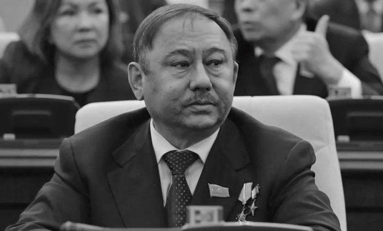 Мемлекет басшысы ұшқыш-ғарышкер, Халық қаһарманы Талғат Мұсабаевтың отбасы мен жақын туыстарына көңіл айту жеделхатын жолдады 1 img 0162