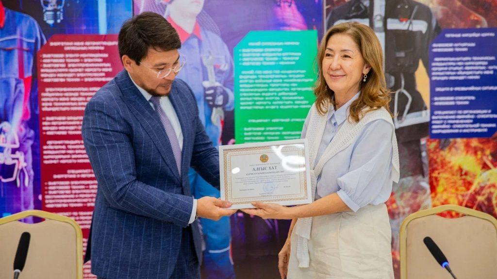 «Магистральды Су құбыры» ЖШС колледжге өндірістік құрал-жабдықтарды сыйға тартты 2 f3b28161 2709 47e4 a635 7be8f99aae33